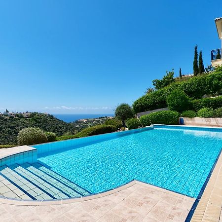 4 Bedroom Villa Helidoni With Private Infinity Pool, Aphrodite Hills Resort Kouklia Exterior foto