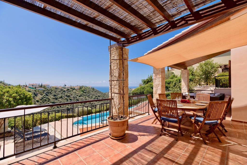4 Bedroom Villa Helidoni With Private Infinity Pool, Aphrodite Hills Resort Kouklia Exterior foto